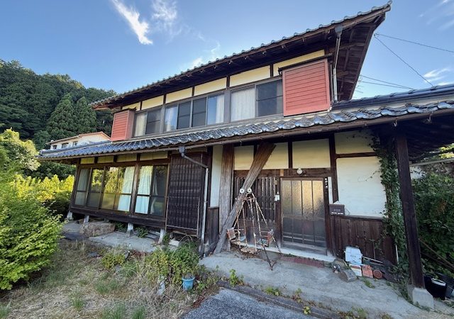 倉吉市米田町　中古一戸建て