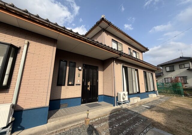 倉吉市清谷　中古一戸建て