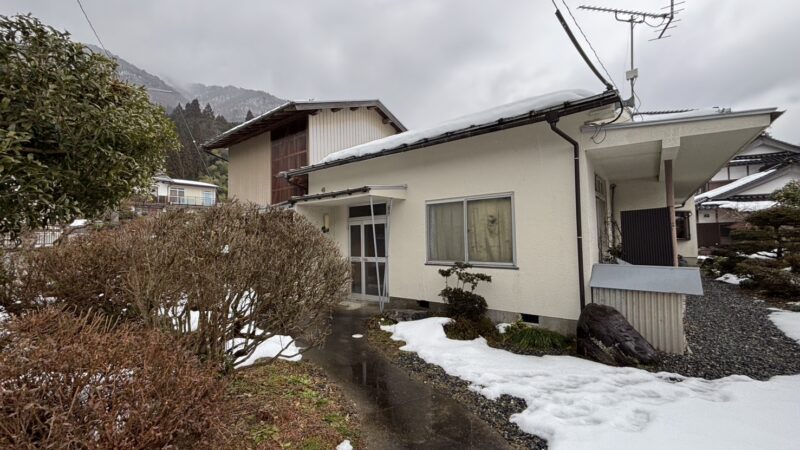 八頭郡智頭町智頭 中古一戸建て