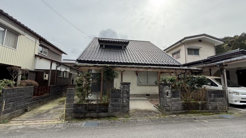 倉吉市巌城 中古一戸建て